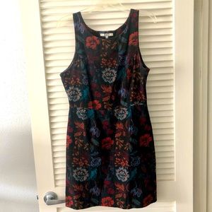 BB Dakota floral dress with cutout